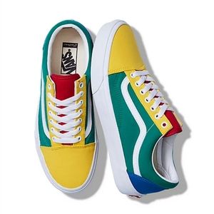 CUSTOMS YACHT CLUB REVISITED OLD SKOOL